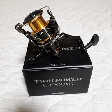SHIMANO TWIN POWER C3000XG