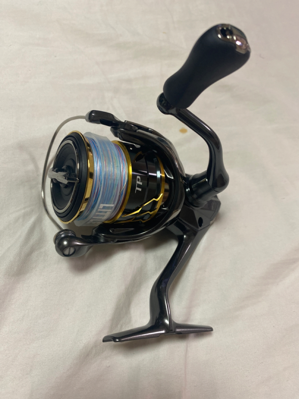 SHIMANO 20ツインパワー 2500Sの最安値・インプレ・釣果 | 本音の口コミが集まる釣具通販「TACKLE BOX」