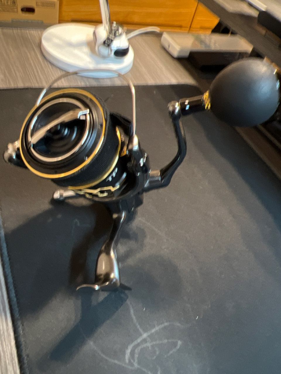 SHIMANO 20ツインパワー 4000XGの最安値・インプレ・釣果 | 本音