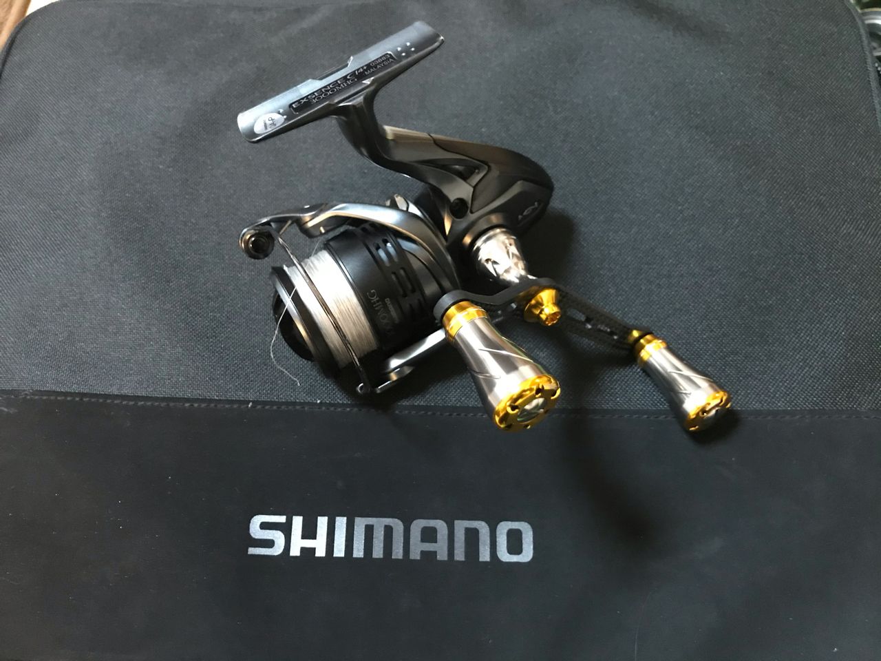 シマノ　18 エクスセンスCI4+ 3000MHG シマノ(SHIMANO) 18 エクスセンスCI4+ 3000MHG 038838