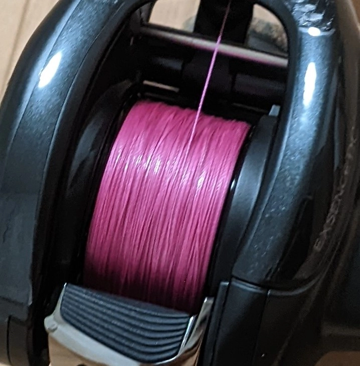 シマノ ピットブル 8+ 2号/200m/ピンク