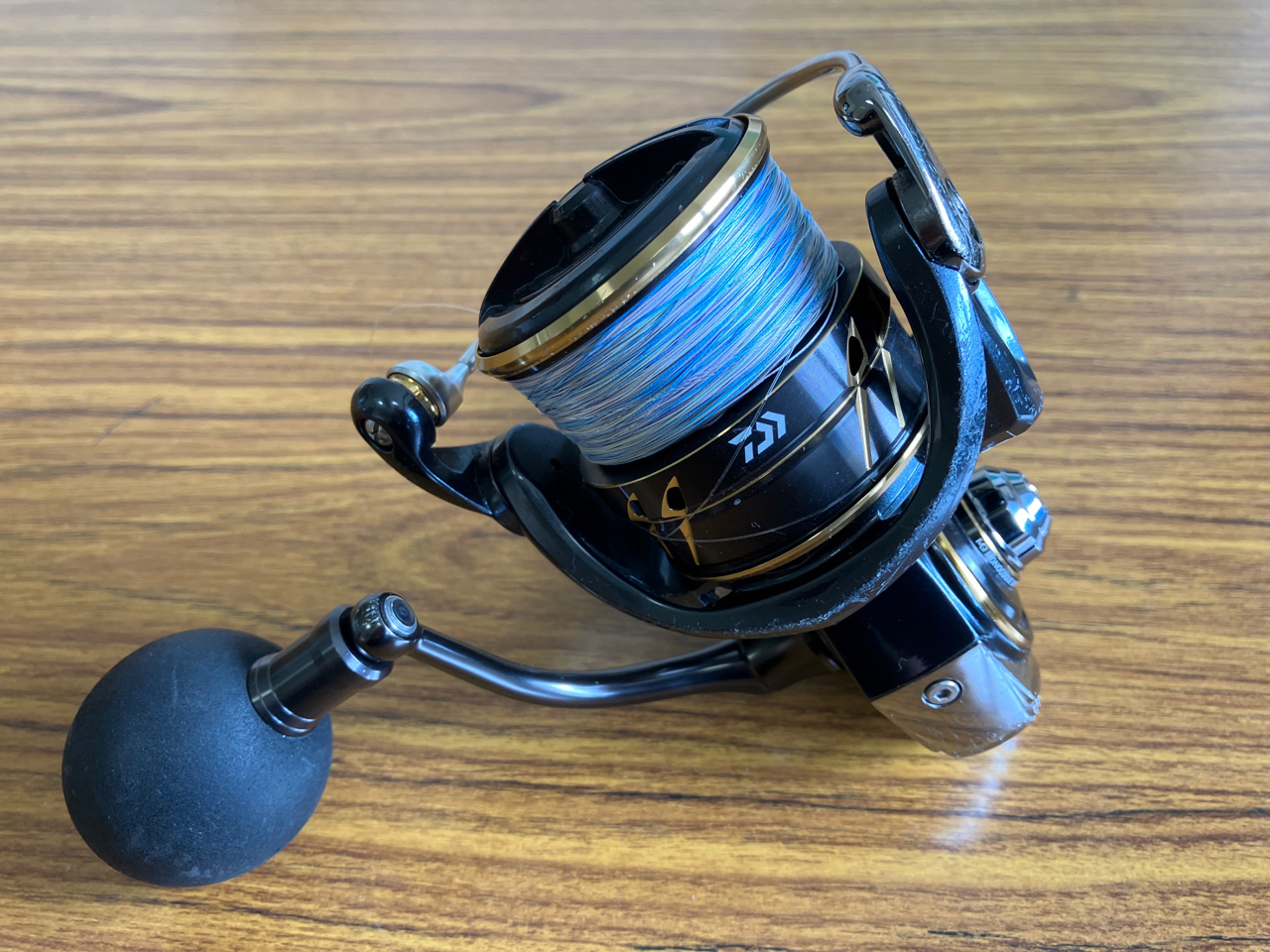 ダイワ カルディア SW 6000D-H 22年モデル スピニングリール