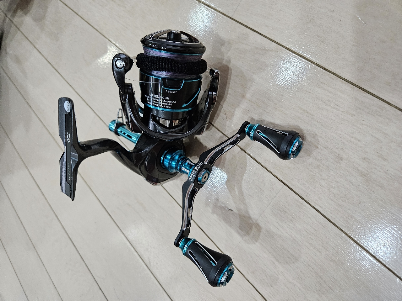 DAIWA 21エメラルダス AIR LT2500-XHの最安値・インプレ・釣果 DAIWA 21エメラルダス AIR LT2500-XHの最安値・インプレ・釣果
