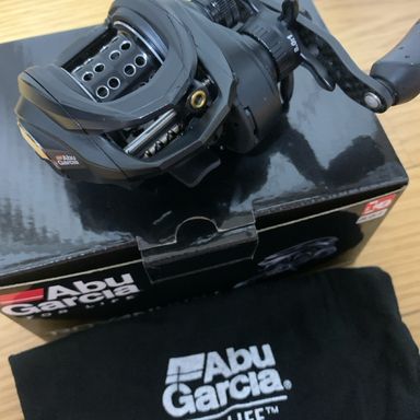 AbuGarcia ROXANI BF8 L
