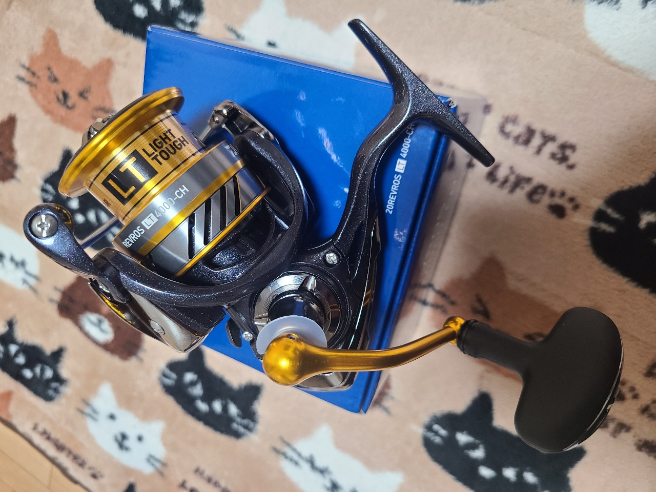 ダイワ(Daiwa) 20レブロス LT4000-CH 00060069｜アウトドア用品