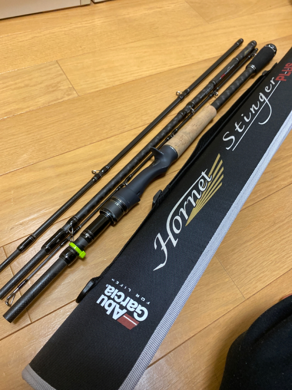 AbuGarcia ホーネットスティンガー プラス マルチピースモバイルモデル