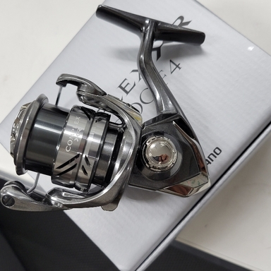 SHIMANO COMPLEX XR C2000F4