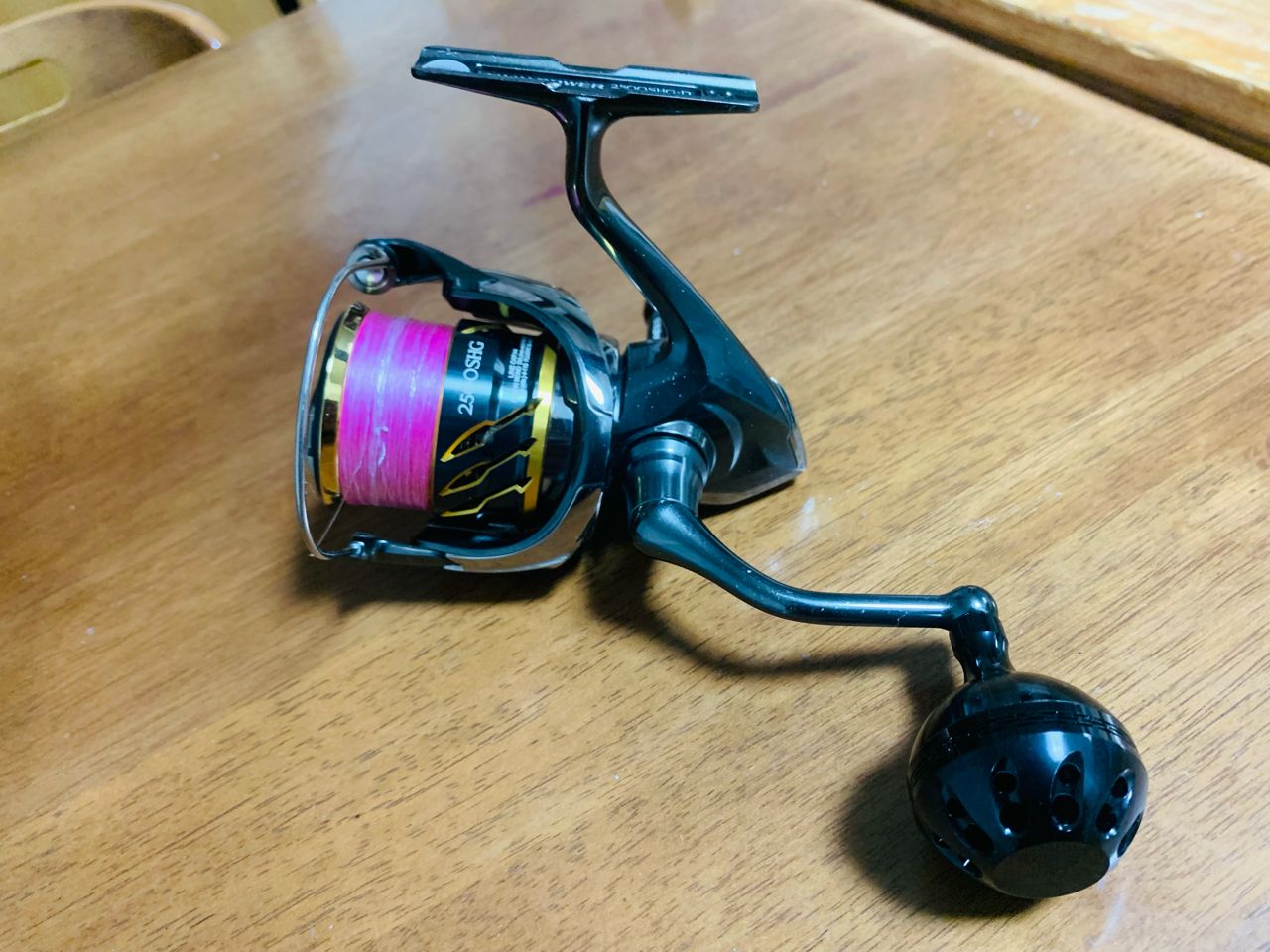 ナ*8様 【新品未使用】シマノ 20 ツインパワー 2500SHG シマノ ツインパワー 2500SHG (リール) 価格比較 - 価格.com