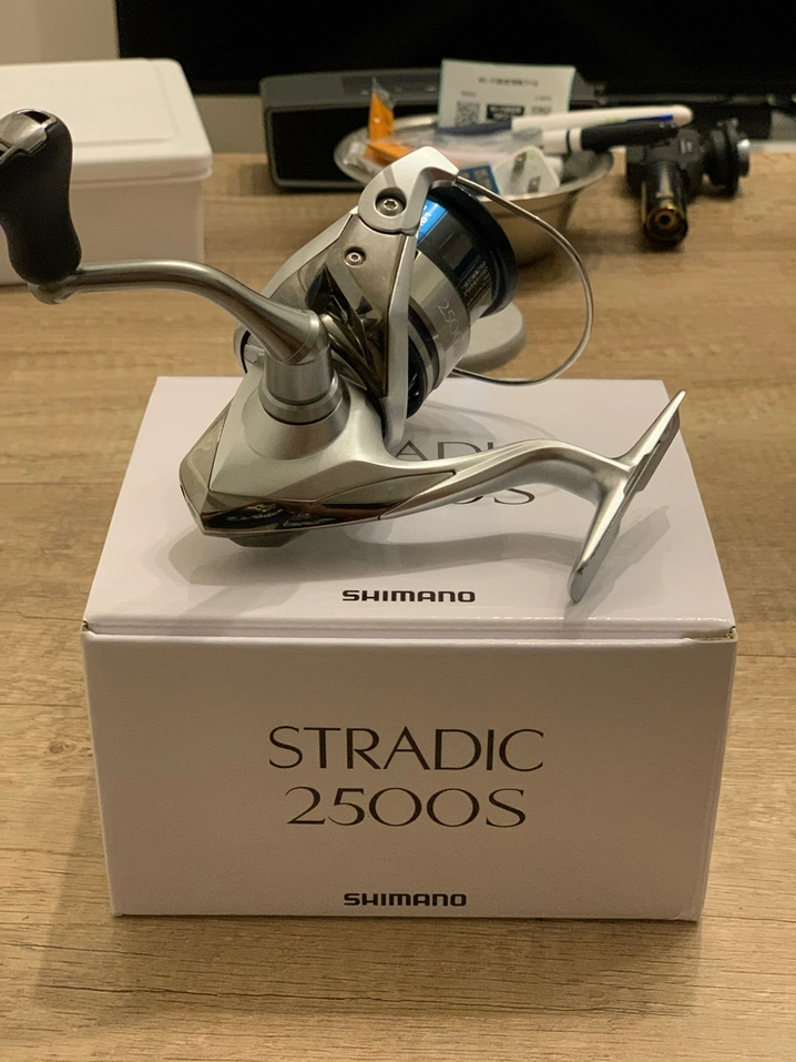 シマノ ストラディック 2500S