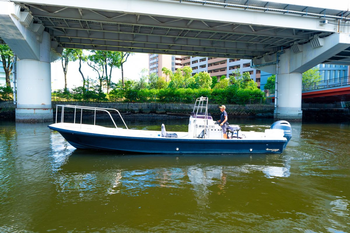 みなとみらい運河 F100 みなとみらい運河F100