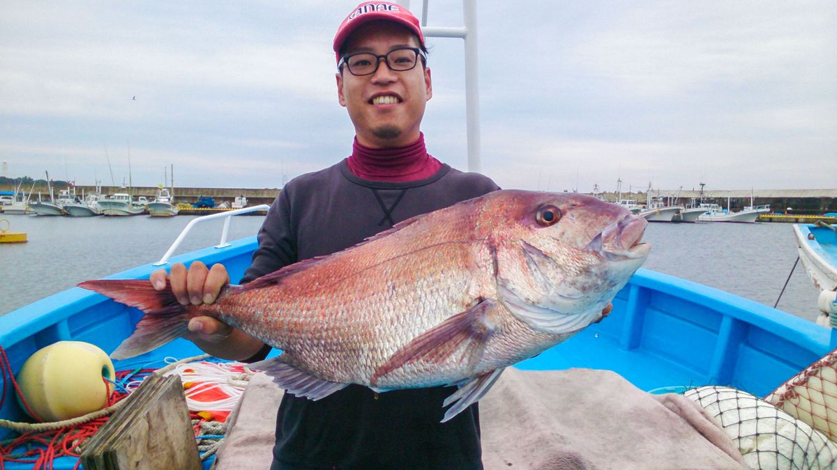 【休日】仕立て船　※表示は最低料金となります（魚種により追加料金が発生する場合がございます）