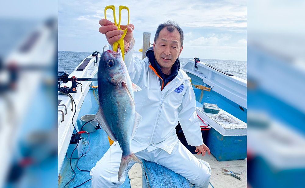 【一日(途中帰港なし)】メダイ・クロムツ深場五目釣りプラン