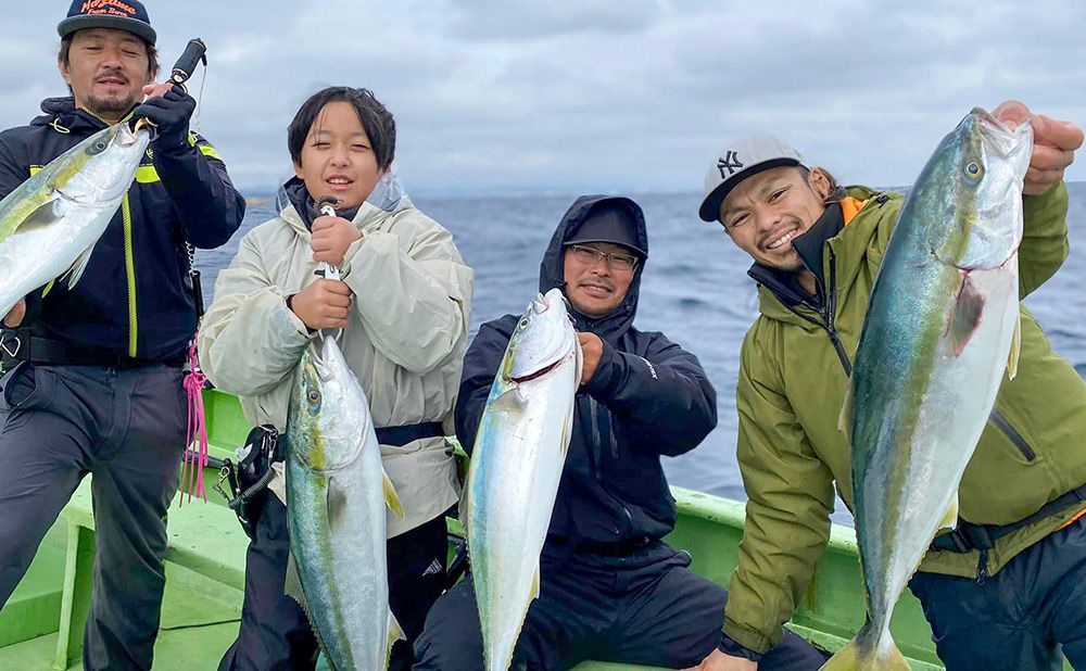 【11月〜6月】何が釣れるかお楽しみ！バスタックルOK！
『ライトルアー五目釣りコース』仕立てプラン