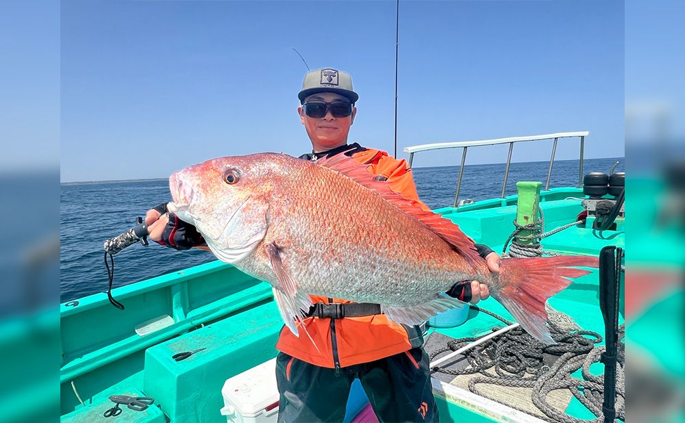 季節の色んな魚が釣れる！SLJ船！