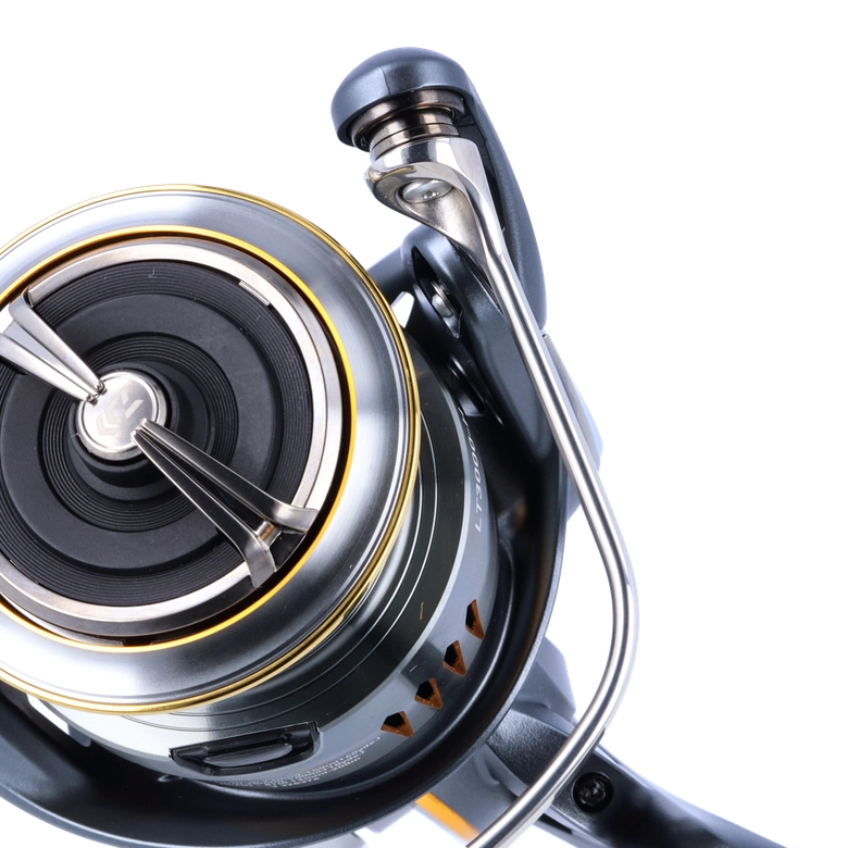 DAIWA 23エアリティ LT3000-Hの最安値・インプレ・釣果 | 本音の口コミ DAIWA 23エアリティ LT3000-Hの最安値・インプレ・釣果 | 本音の口コミ