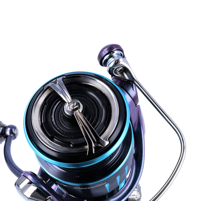 DAIWA 23エメラルダス RX LT2500の最安値・インプレ・釣果 DAIWA 23エメラルダス RX LT2500の最安値・インプレ・釣果