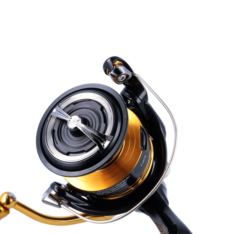 DAIWA 23レガリス LT5000-CXHの最安値・インプレ・釣果 | 本音の DAIWA 23レガリス LT5000-CXHの最安値・インプレ・釣果 | 本音の