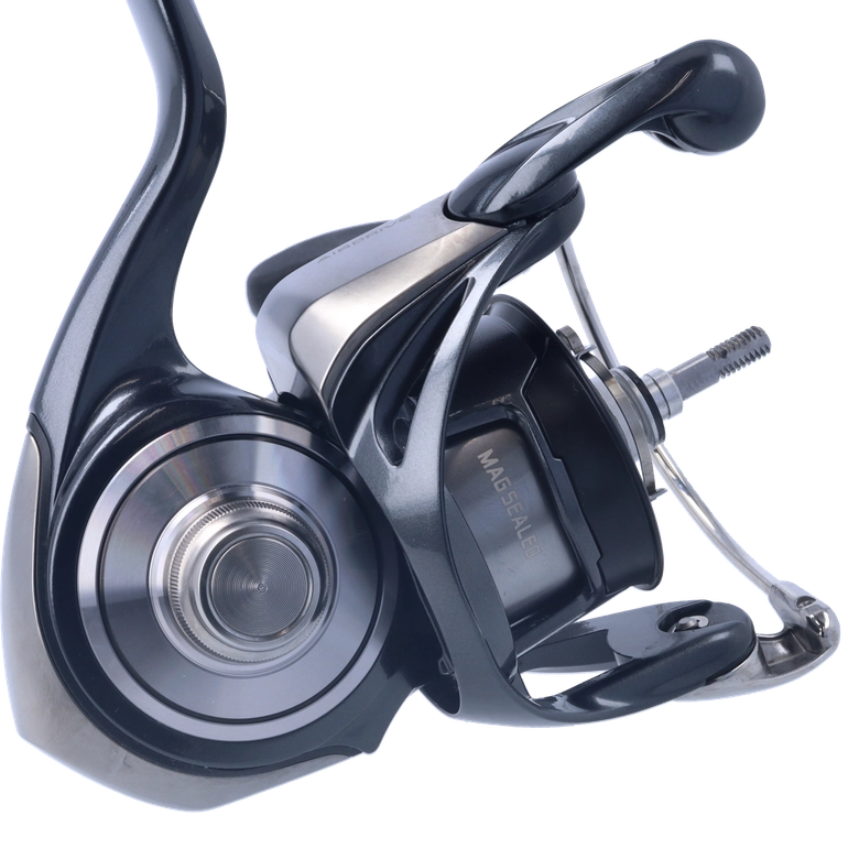 DAIWA 24セルテート LT2500-Hの最安値・インプレ・釣果 DAIWA 24セルテート LT2500-Hの最安値・インプレ・釣果